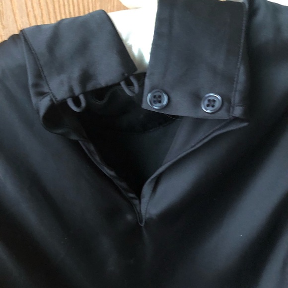 Tops - Picture 6 of 7